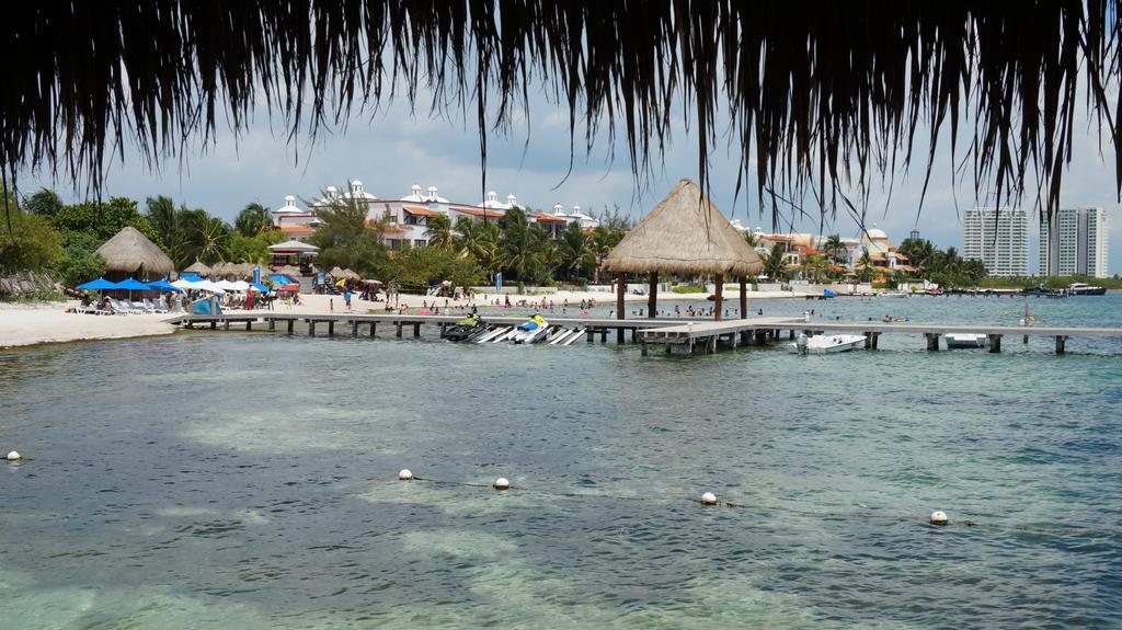 Las Perlas Condos Cancún Exteriör bild
